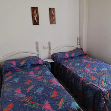Olas Solo Familias Serviplaya Apartment